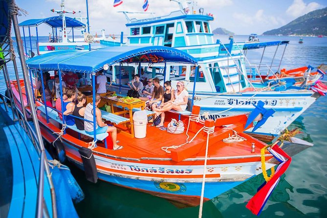 Snorkel Tour to Koh Nangyuan and the hidden bays of Koh Tao onboard the Oxygen - Food and Snacks: Included, But Not Always Perfect