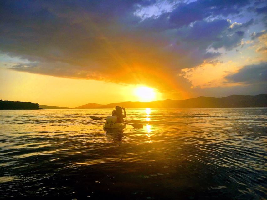 Split: Guided Sunset Sea Kayaking & Snorkeling Tour - Sunsets off Split: the return ride that makes it special
