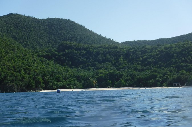St John & Surrounding Cays - Full-Day Sail/Snorkel, 6 Guests Max - The Crew Makes the Day: Captains, Drinks, and Local Stories