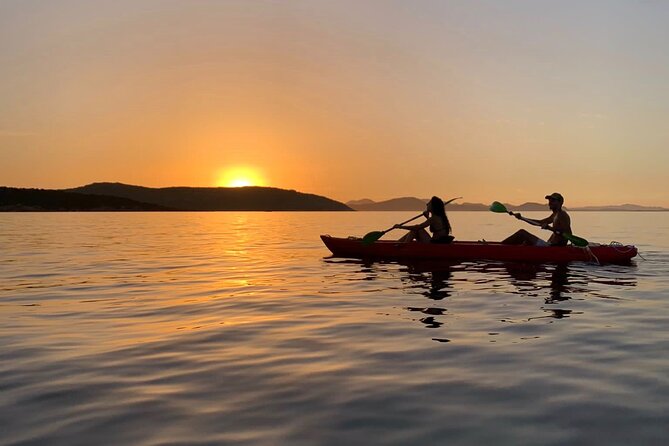 Sunset Kayak Tour with Snorkeling and Local Aperitif - Kayak out to Proratora: where the scenery shifts from coast to escape