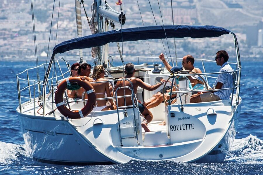 Tenerife: Sailboat Tour with Food and Snorkeling - Comfort on the Roulette: small boat means better views