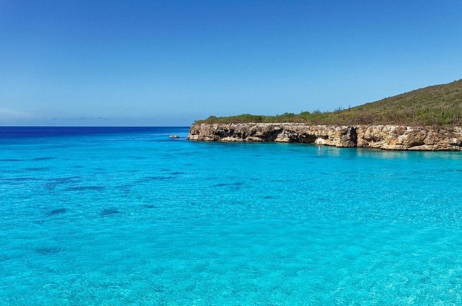The Curacao Private Beach Hopping / Snorkeling Tour - Guides and customization: Juan, Ray, Shu/Shue, and Lee in action