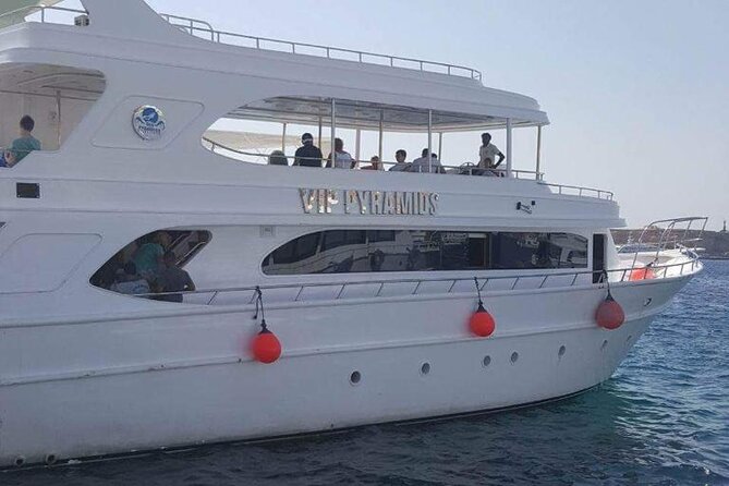 Tiran Island Snorkeling Excursion - Onboard comfort: the boat, the crew, and the safety briefing