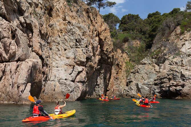 Tossa de Mar: Kayak & Snorkel Tour with Paella from Barcelona - Practical details: gear, photos, and how to prepare