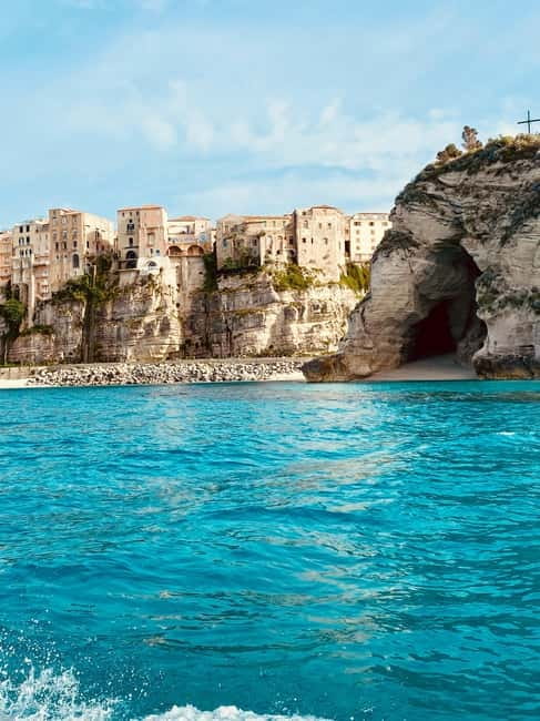 Tropea: Snorkeling Excursion by Dinghy with Aperitif - From Tropeasealife.it: The 3-Hour Pace on a Rubber Dinghy