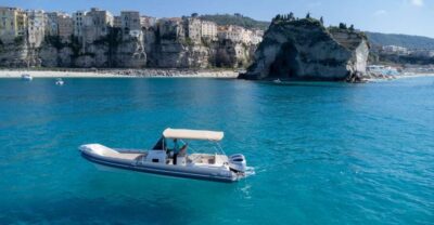 Tropea: tour in barca lungo la Costa degli Dei, snorkeling - Price and what you actually get for $62.75