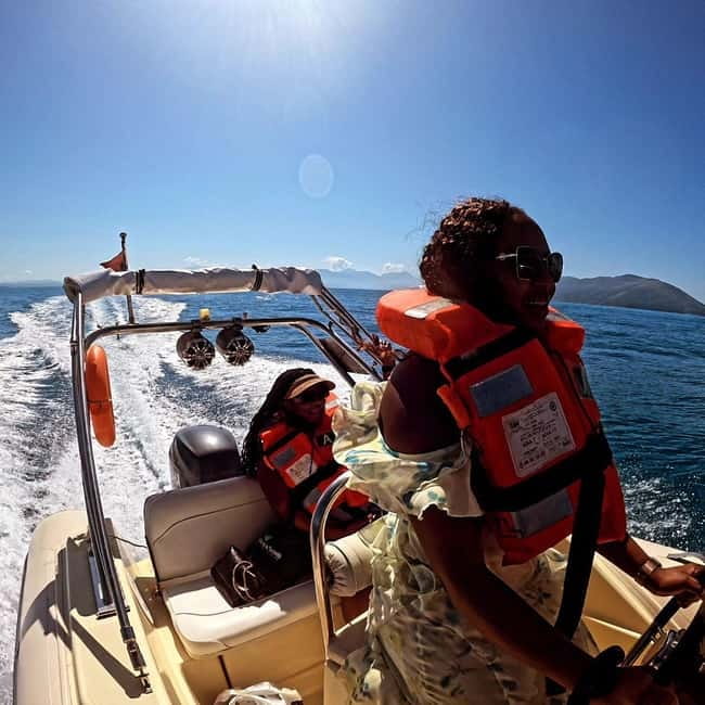Vlore: Haxhi Ali Cave, Karaburun Speedboat Tour & Snorkeling - Photo service and guided storytelling: how the crew makes it easier