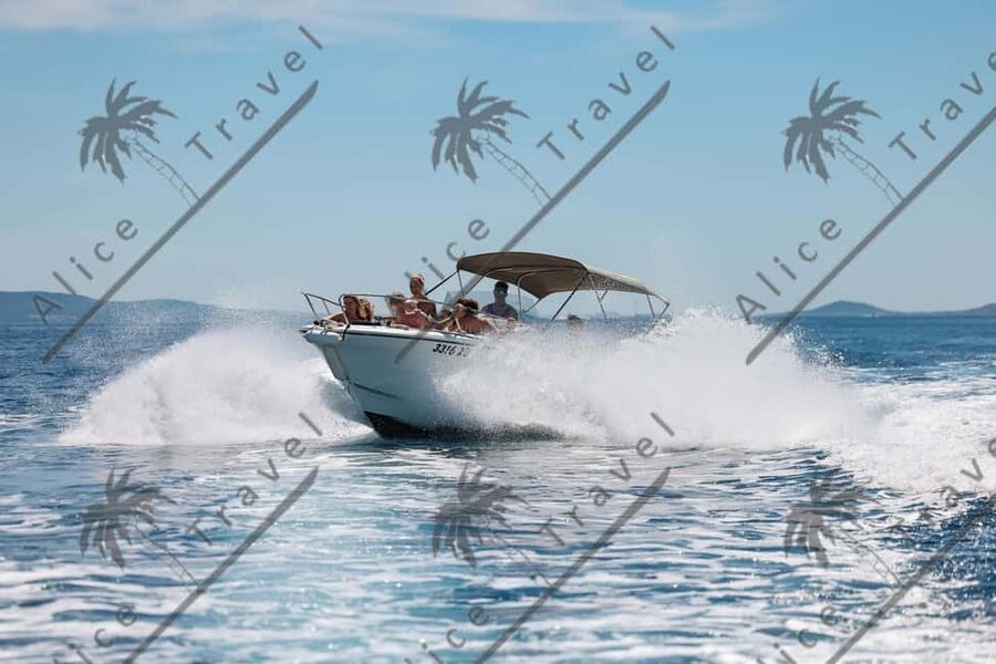 Zadar: 3 Island Speedboat Tour with Wine and Snorkeling - Osljak Island Pause: Smallest-Inhabited-Island Quirks and Island Walking Time
