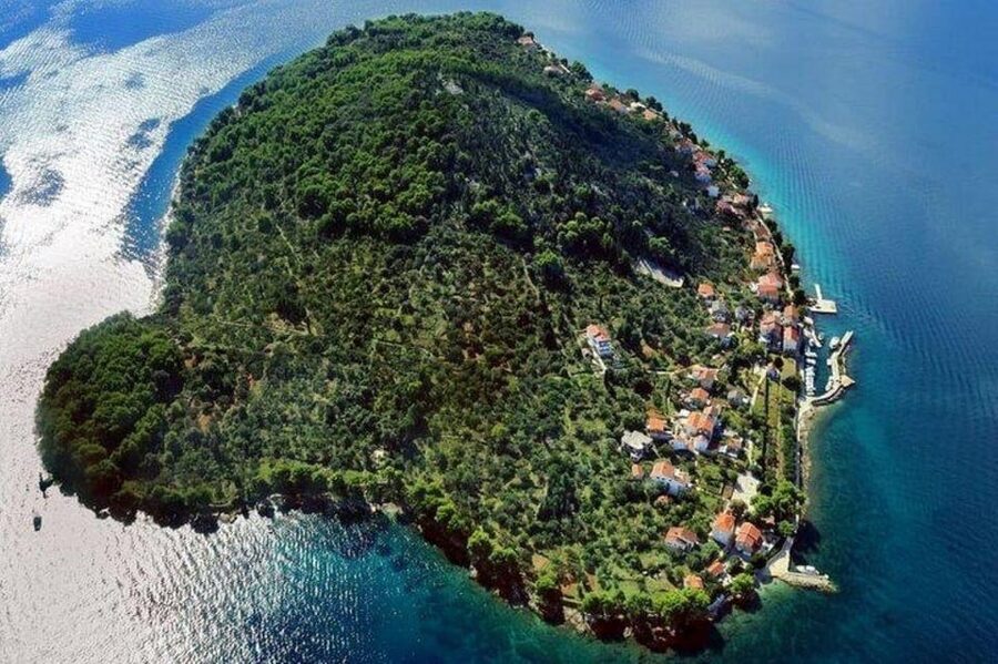 Zadar: 3 Islands SpeedBoat Tour with Snorkeling and Drinks - Timing, group size, and how long you’ll be actually doing stuff