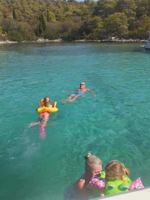 Zadar: 3-Stop Blue Lagoon & Snorkeling Cruise with Drinks - Practical Packing Checklist for a Smooth Swim Day