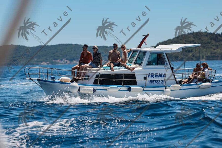 Zadar: Island Hopping Half-day Boat Tour with Snorkeling - Ošljak Island walk: 45 minutes on Croatia’s smallest inhabited island