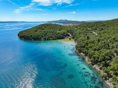 Zadar: Island Hopping Tour Swim and Snorkel with Aperol - Why the boat setup feels better than a big tour bus