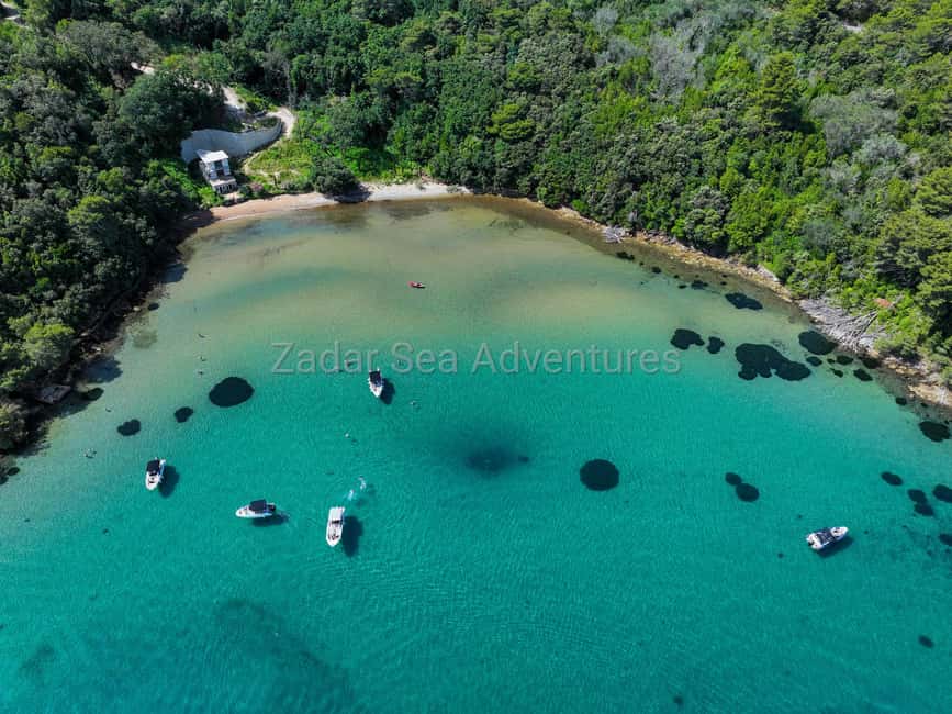 Zadar: Island Hopping Tour Swim and Snorkel with Aperol - The third stop: the 45-minute island break for food, shopping, and another swim