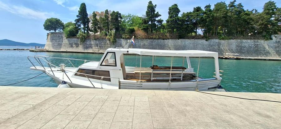 Zadar: Island Hopping Tour Swim and Snorkel with Aperol - Snorkeling equipment and how to get the most from it