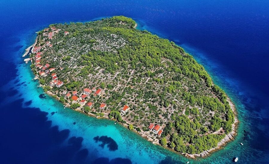 Zadar: RIB boat Tour to Hidden Bays with Snorkeling & Drinks - Frnaža Bay snorkeling and swimming: where the water time happens