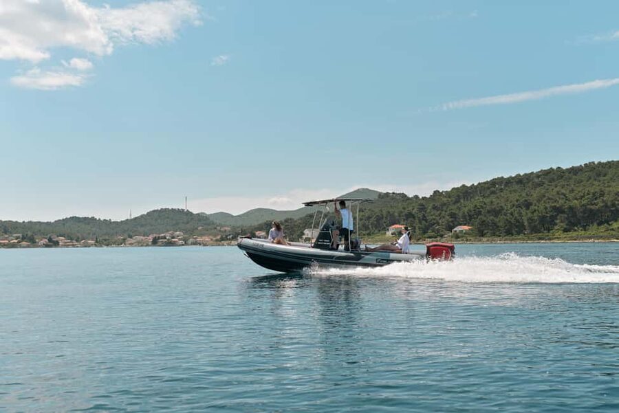 Zadar:Speedboat Tour Thrill Ride with Snorkeling on 3 island - On-board vibe: music choices, crew care, and the small-group feel